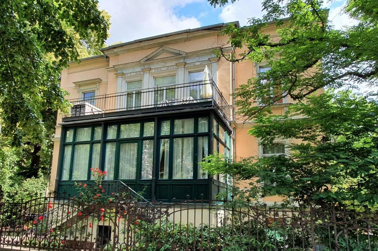 Ferienwohnungen Villa Haniel Julius Dresden Exterior photo